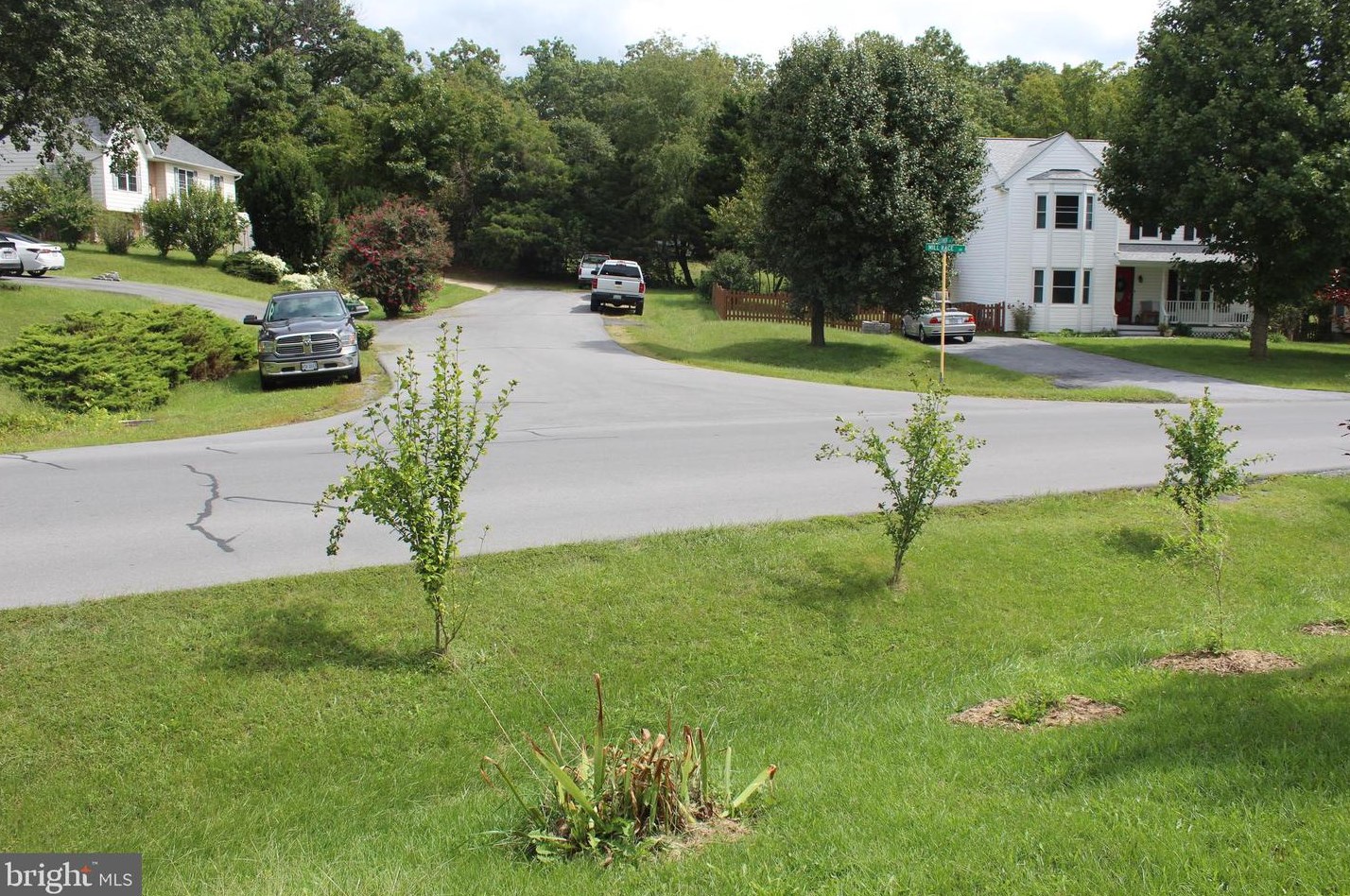 131 Mill Race Dr, Winchester VA  22602-6934 exterior