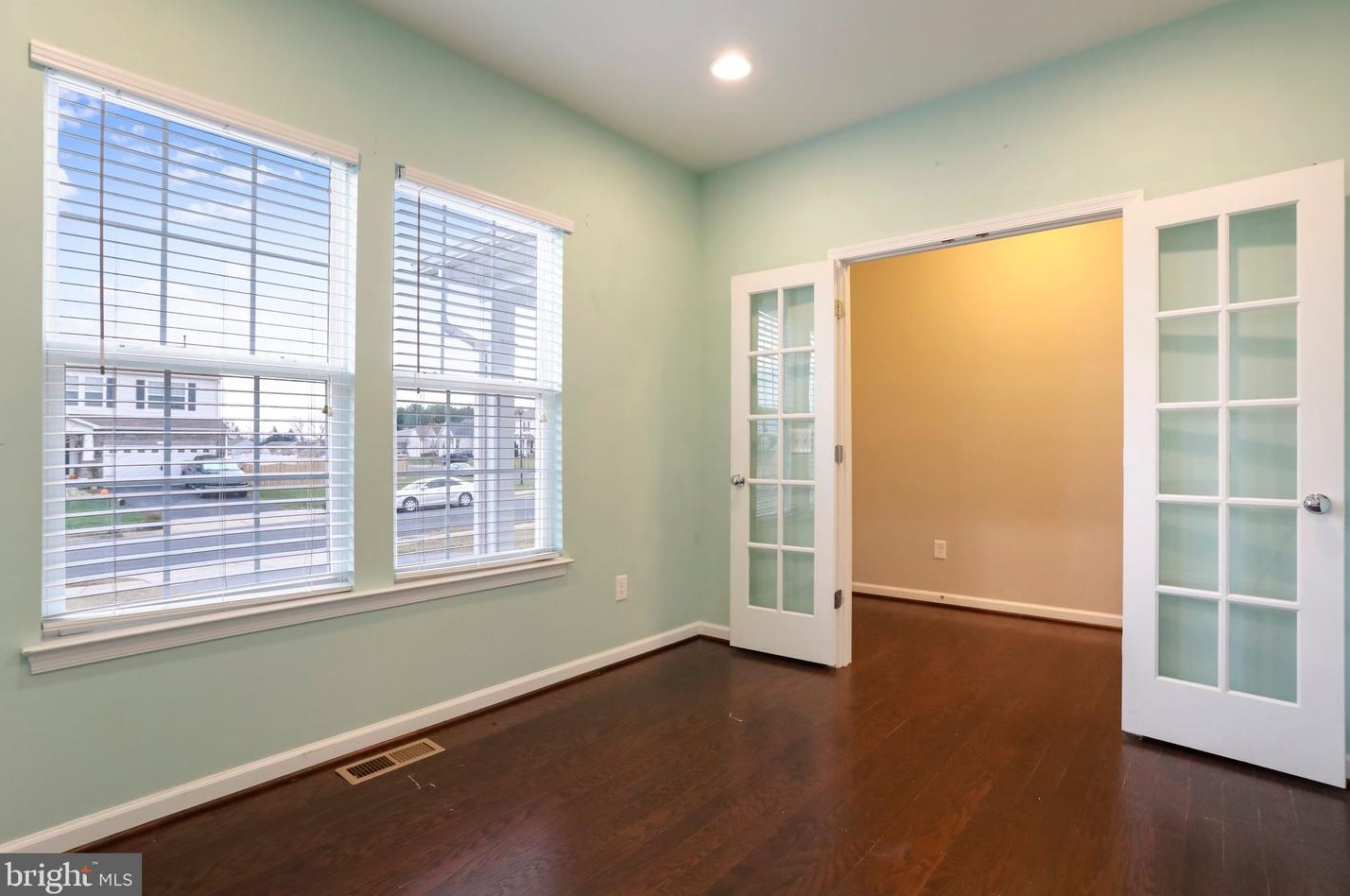 101 Westchester Dr, Stephens City, VA 22655-5351