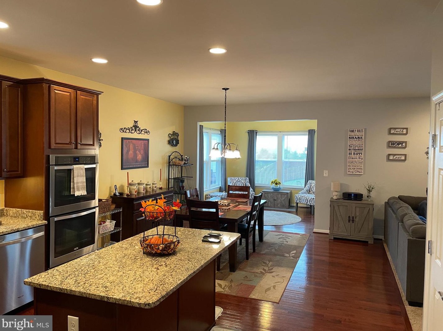 100 Eleven Moons Pl, Stephens City VA  22655 exterior