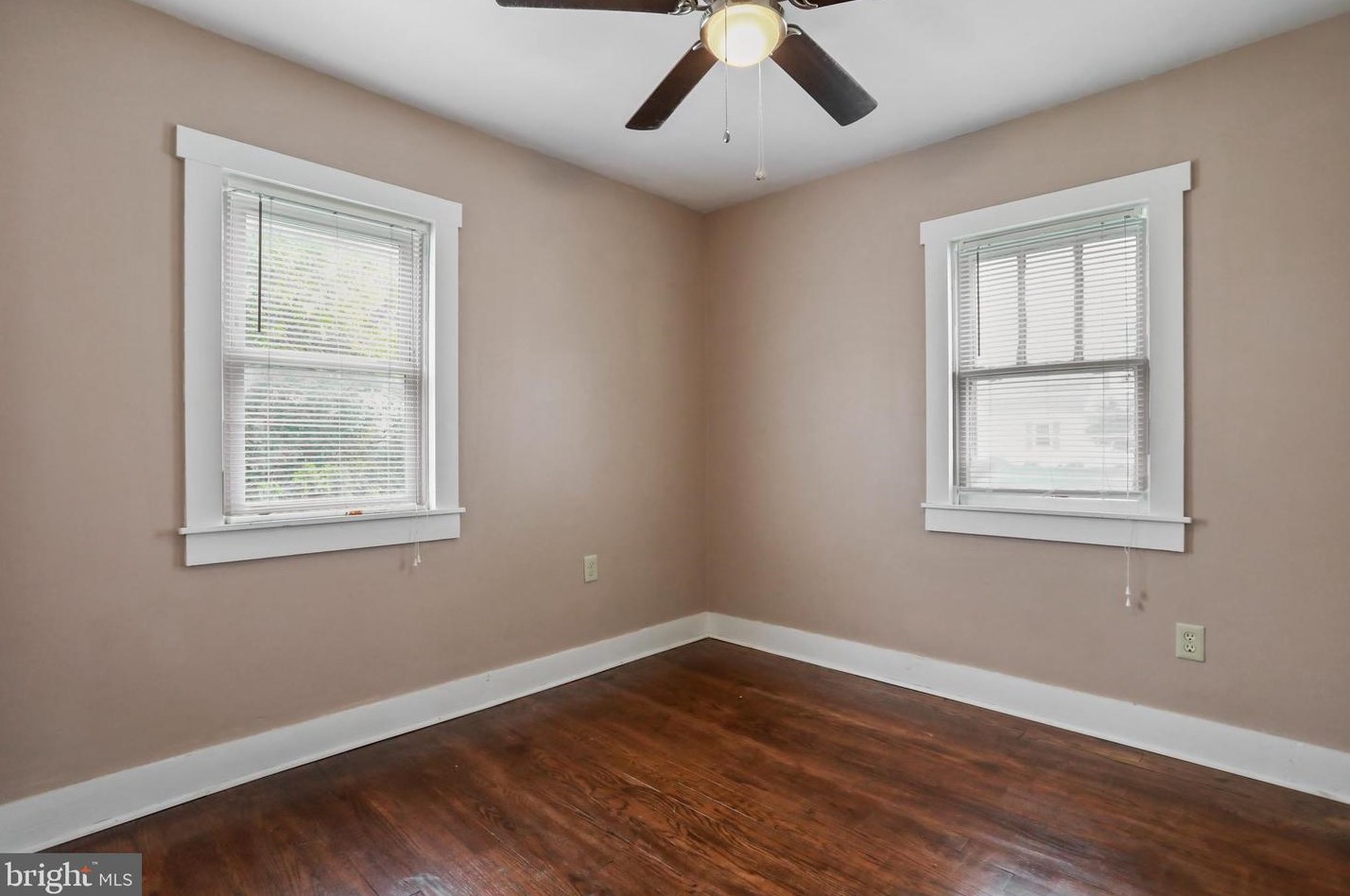 217 Poorhouse Rd, Winchester VA  22603-3844 exterior