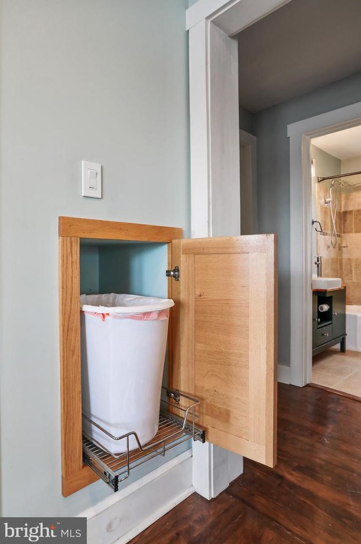 217 Poorhouse Rd, Winchester VA  22603-3844 exterior