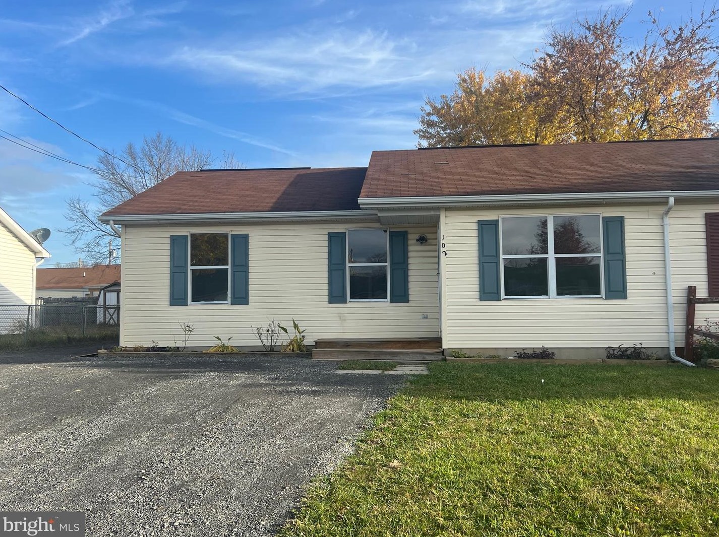 102 Johnston Dr, Winchester, VA 22603