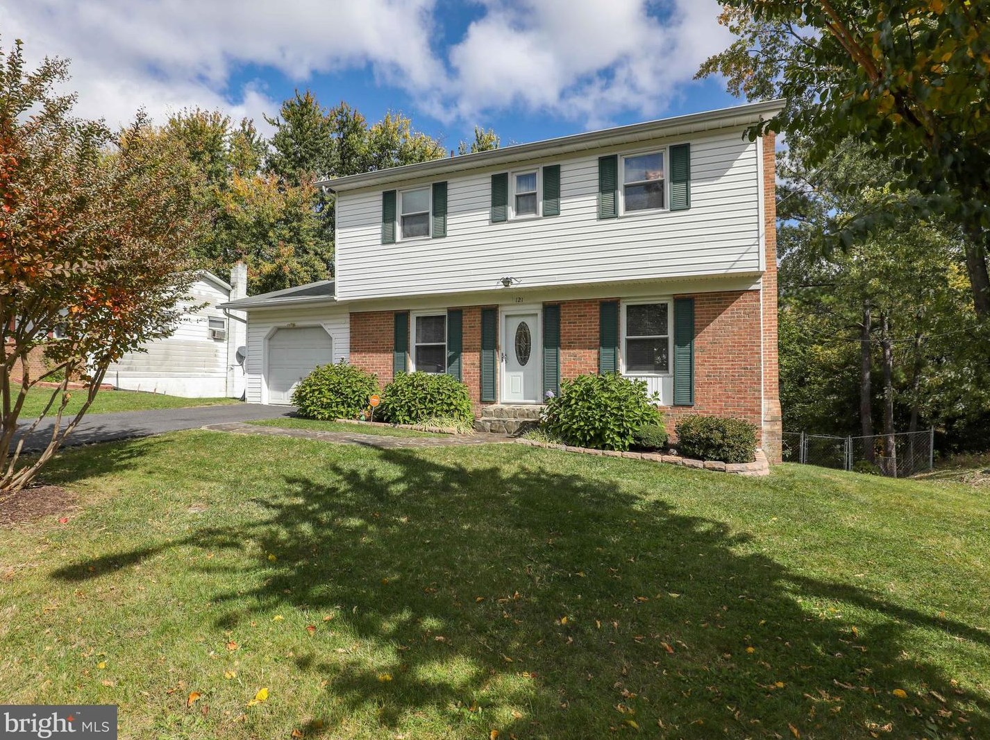 121 Cherry Hill Cir, Winchester, VA 22602-6015