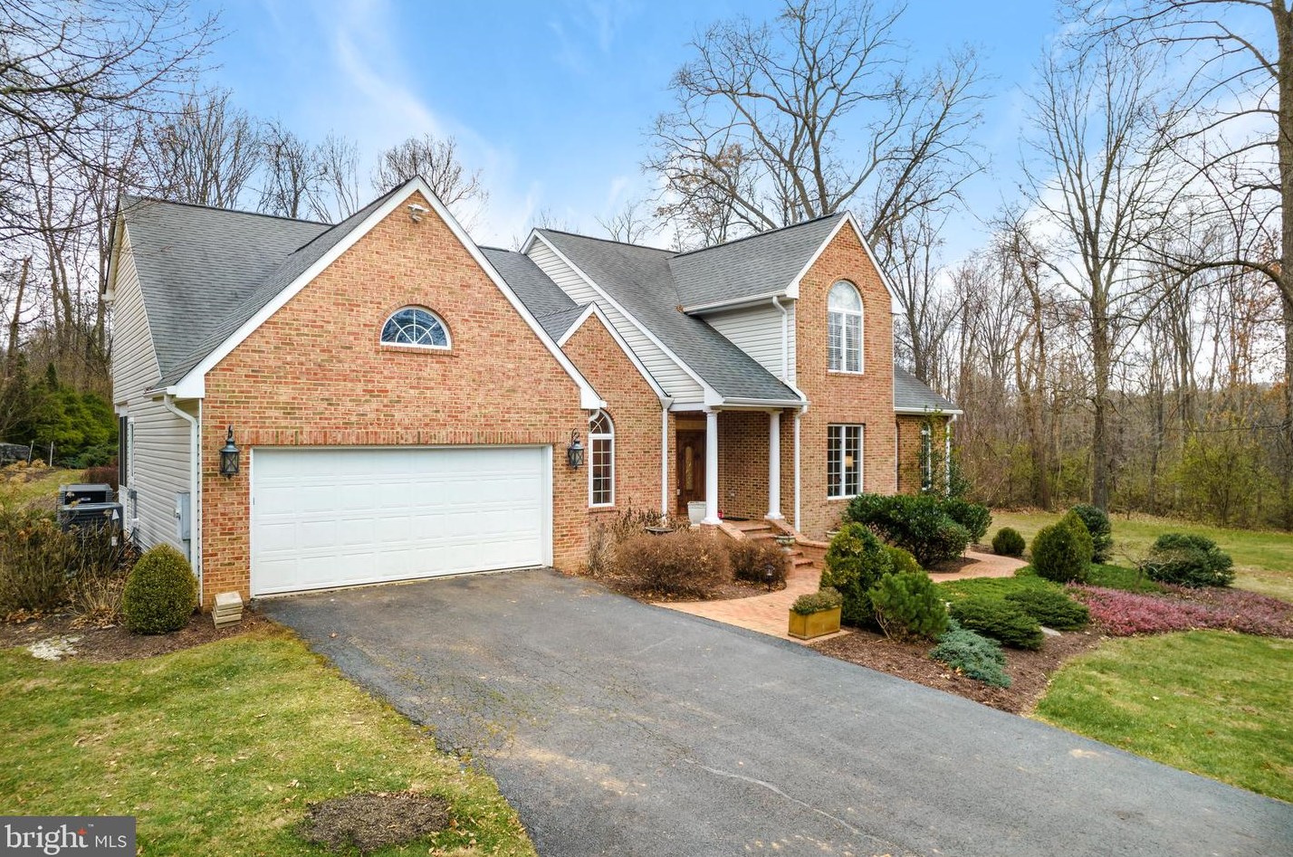 348 Cottonwood Dr, Winchester, VA 22603-3226