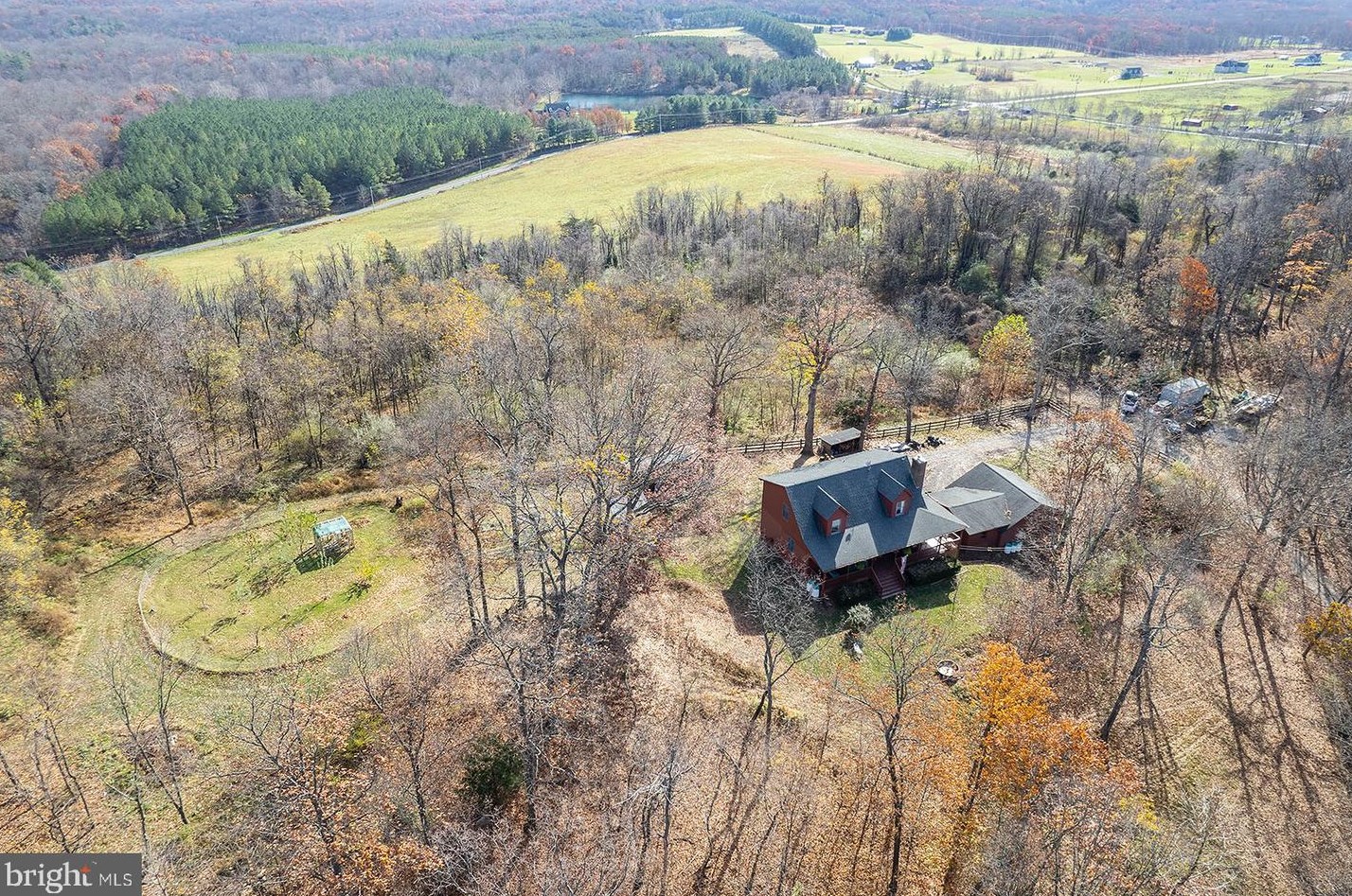 1100 Fishel Rd, Winchester, VA 22602-1714