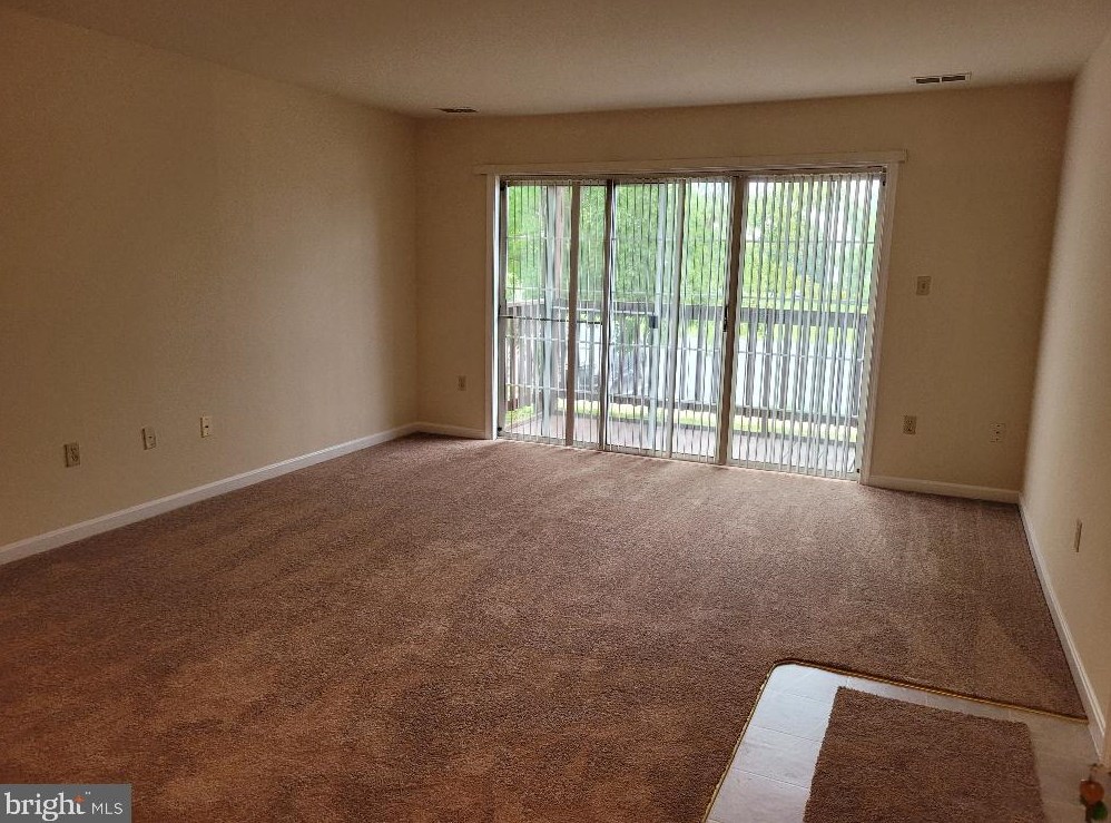 110 Timberlake Ter #5, Stephens City, VA 22655