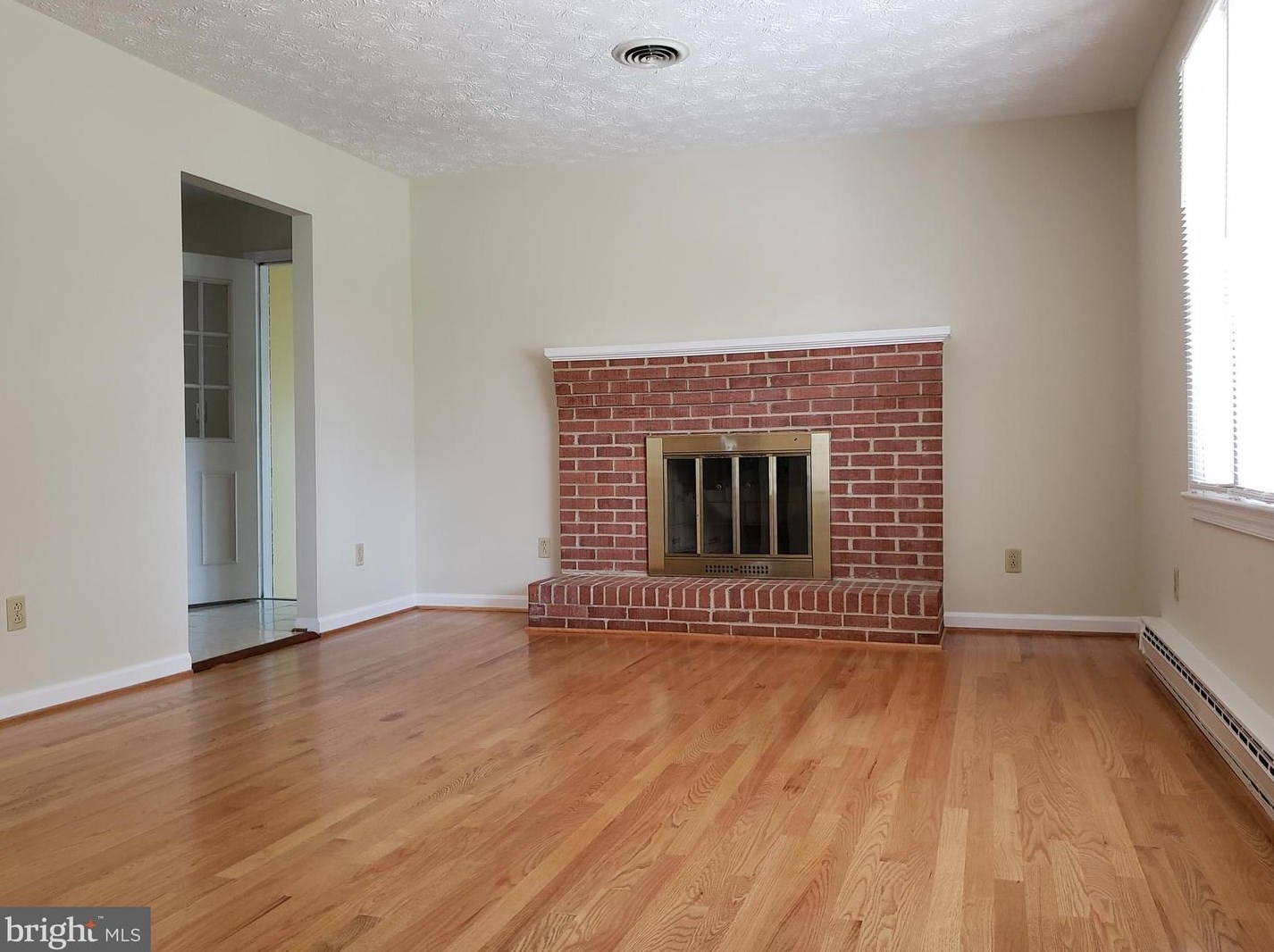 111 Fredericktowne Dr, Stephens City, VA 22655