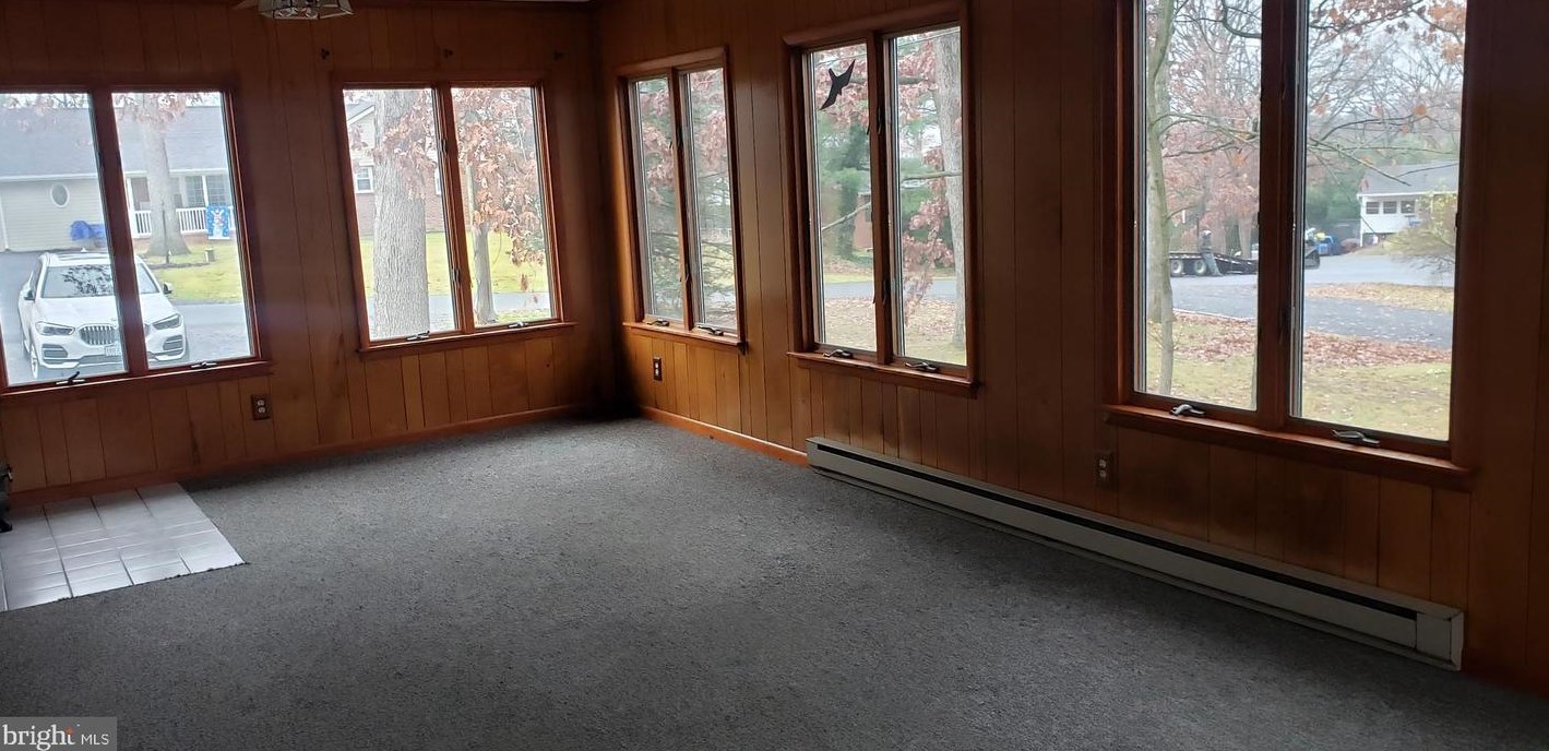 102 Stanley Cir, Winchester, VA 22602