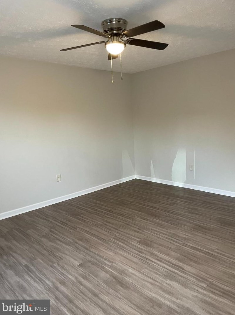 936 Filbert St, Stephens City, VA 22655