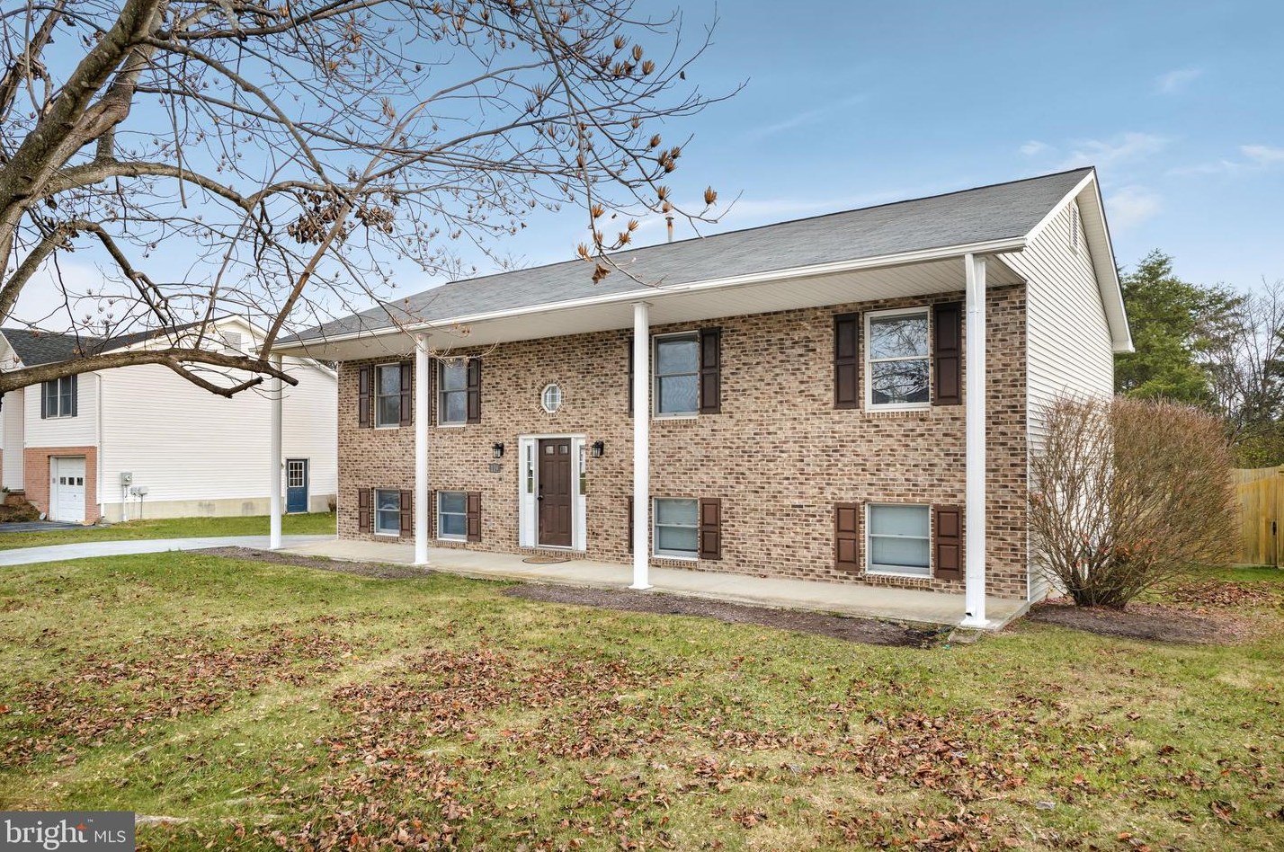 119 Button Bush Ave, Stephens City VA  22655-3446 exterior