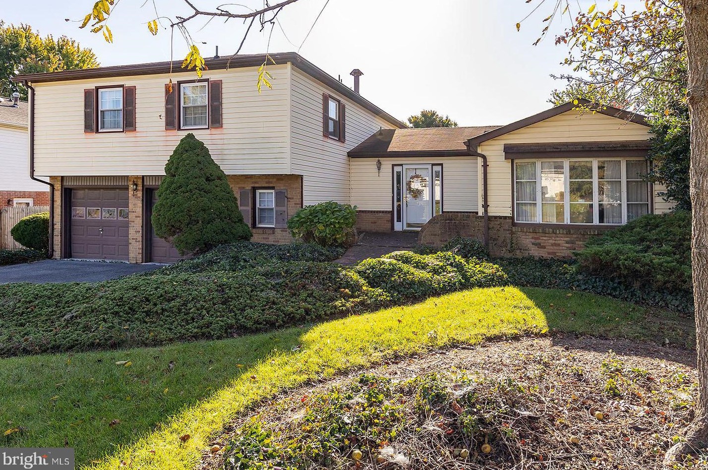 194 Village Ct, Winchester, VA 22602-7434