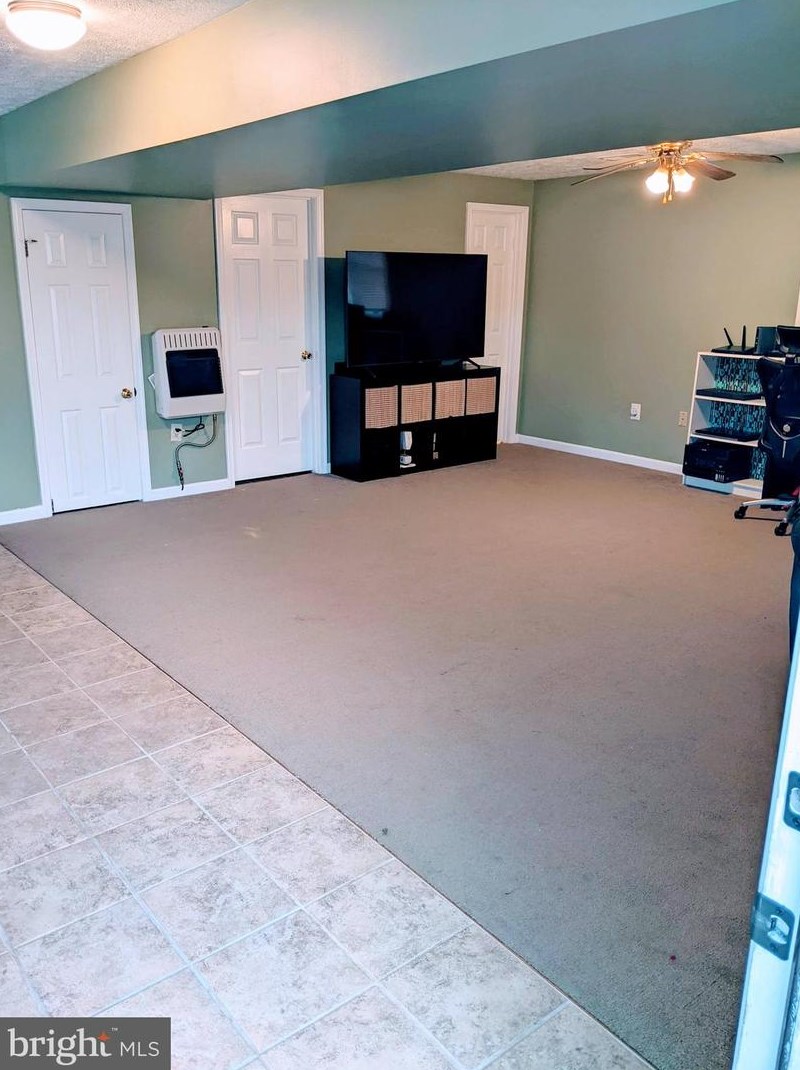 126 Obriens Cir, Winchester VA  22602-6122 exterior