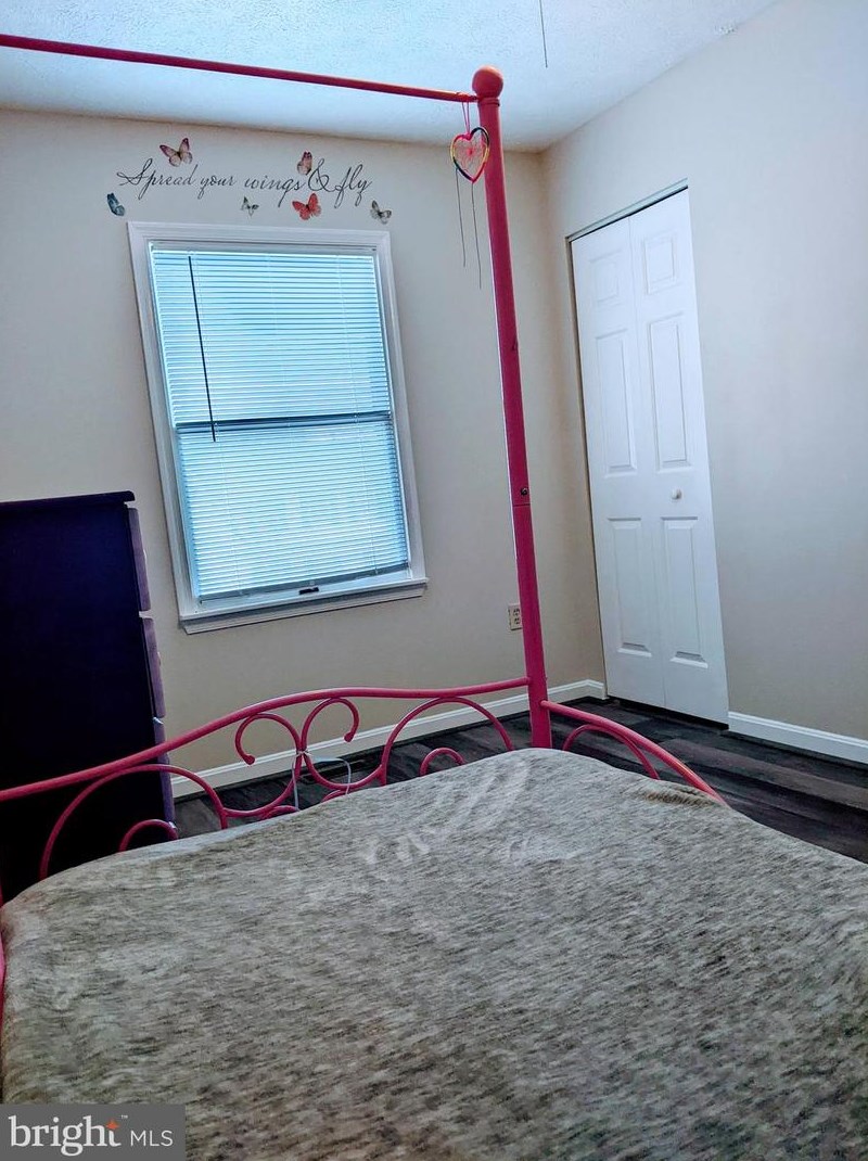 126 Obriens Cir, Winchester VA  22602-6122 exterior