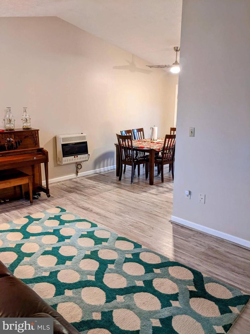 126 Obriens Cir, Winchester VA  22602-6122 exterior