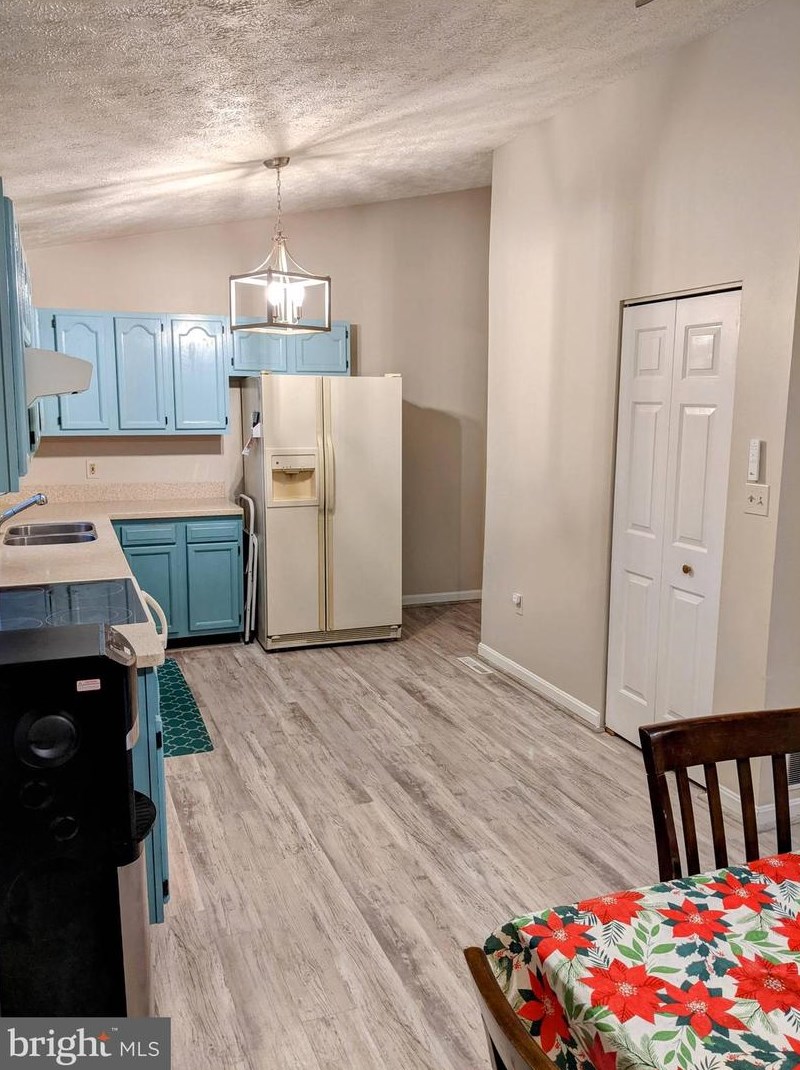 126 Obriens Cir, Winchester VA  22602-6122 exterior