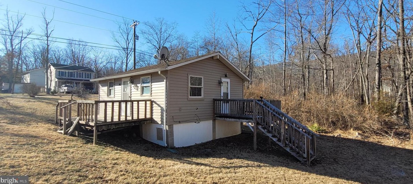 218 Mountain Falls Blvd, Winchester, VA 22602-3466