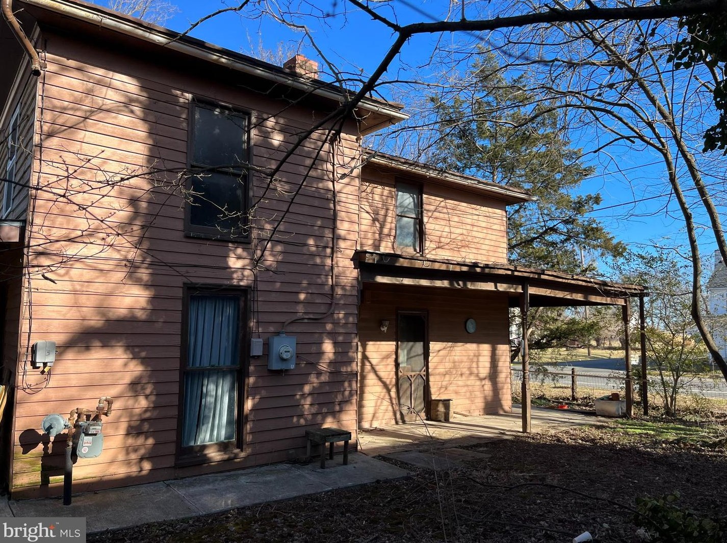 7957 Main St, Middletown, VA 22645