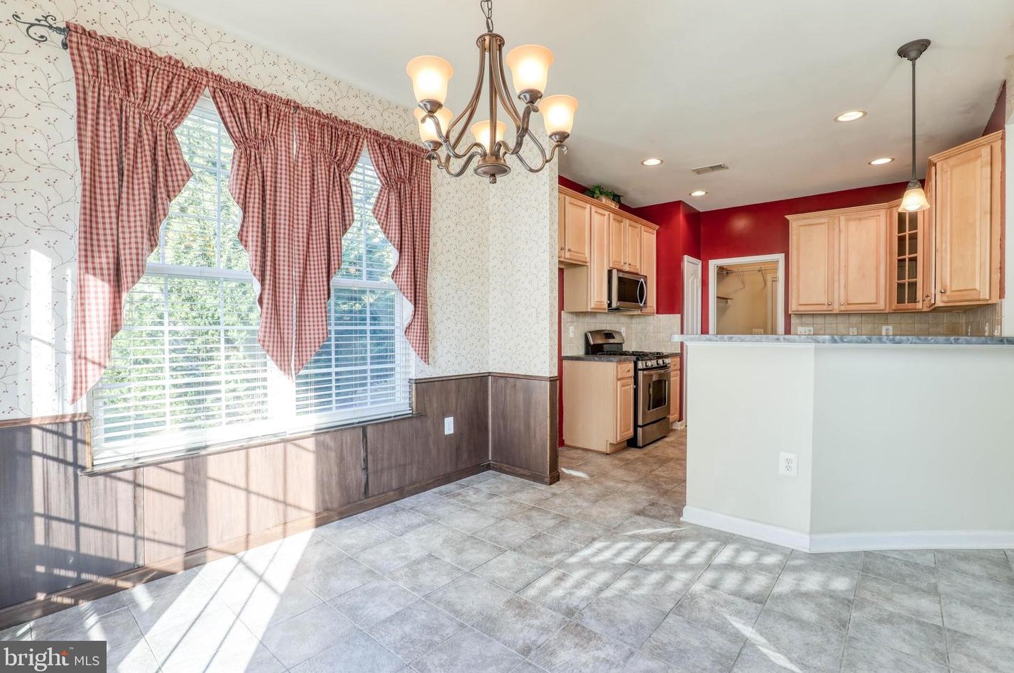 204 Spanish Oak Rd, Stephens City VA  22655-4058 exterior