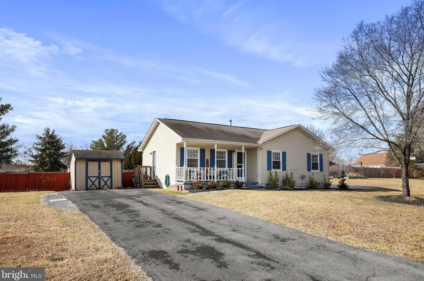 102 Kingsland Ct, Winchester, VA 22602-6802