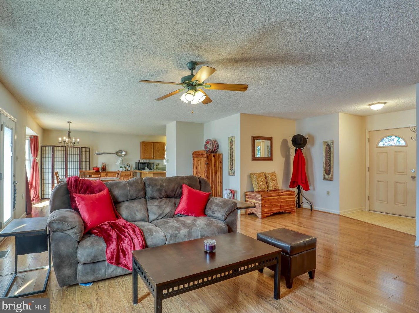 108 Sussex Cir, Stephens City, VA 22655-4025