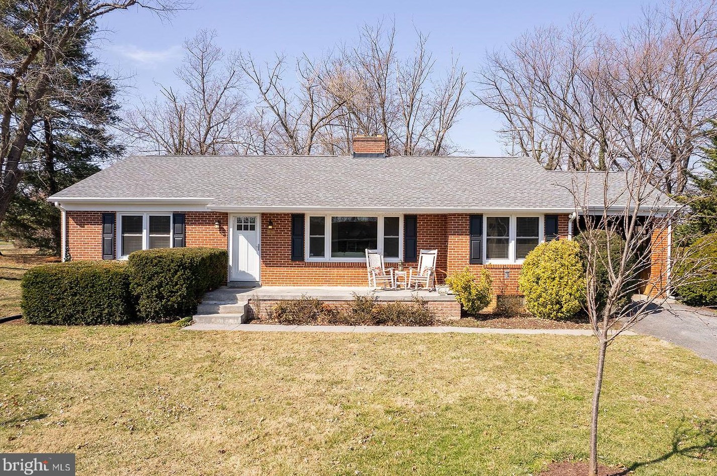 5117 Barley Dr, Stephens City, VA 22655-2605