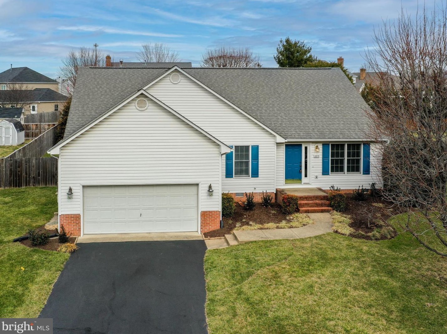 205 Asbury Rd, Winchester, VA 22602-7907