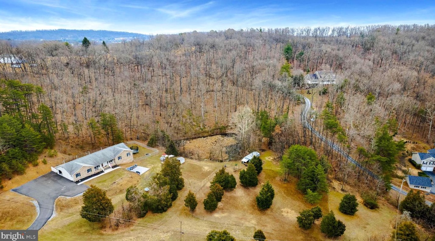 3931 N Frederick Pike, Winchester, VA 22603