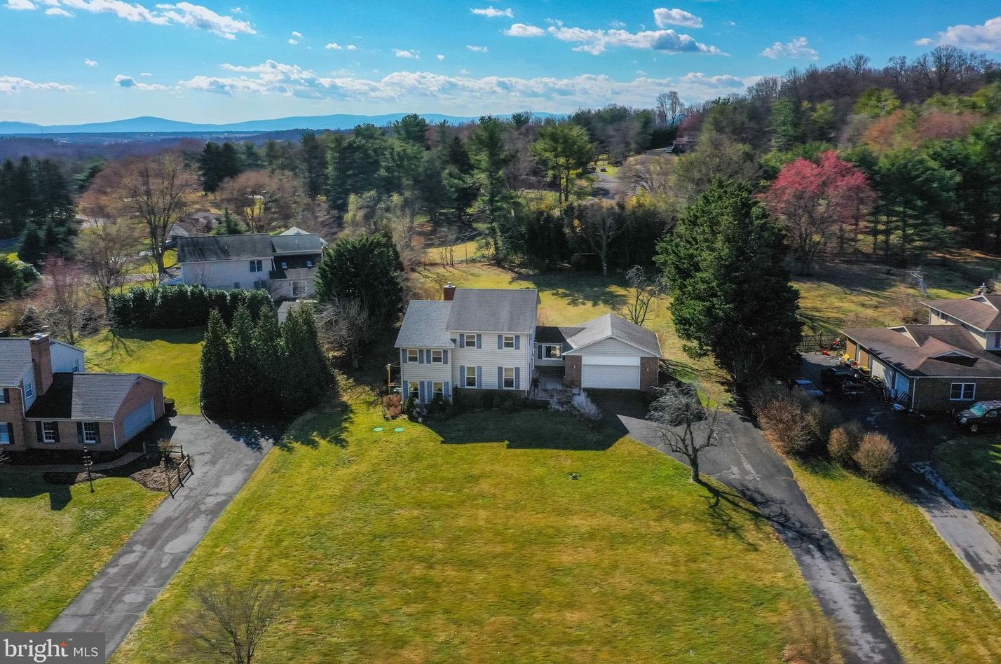 225 Greenfield Ave, Winchester, VA 22602