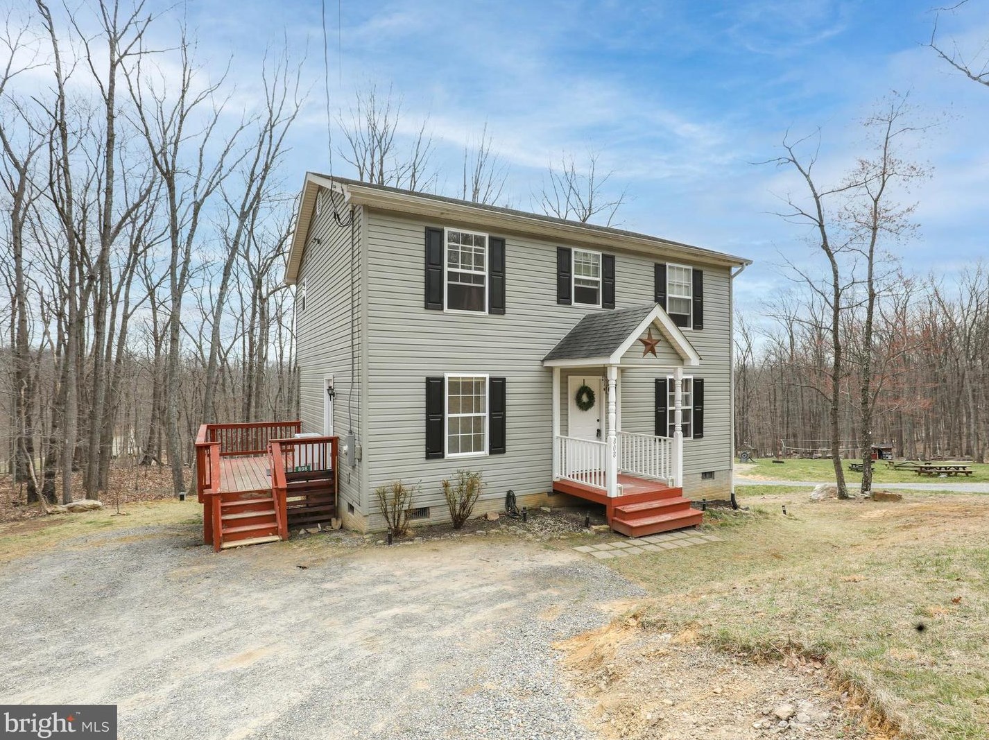 808 Crow Dr, Winchester, VA 22602-3543
