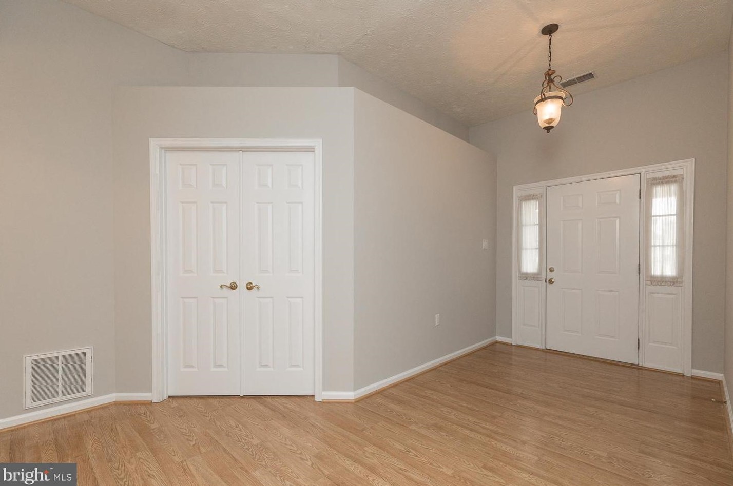 106 Butterscotch Ct, Winchester VA  22602-5345 exterior