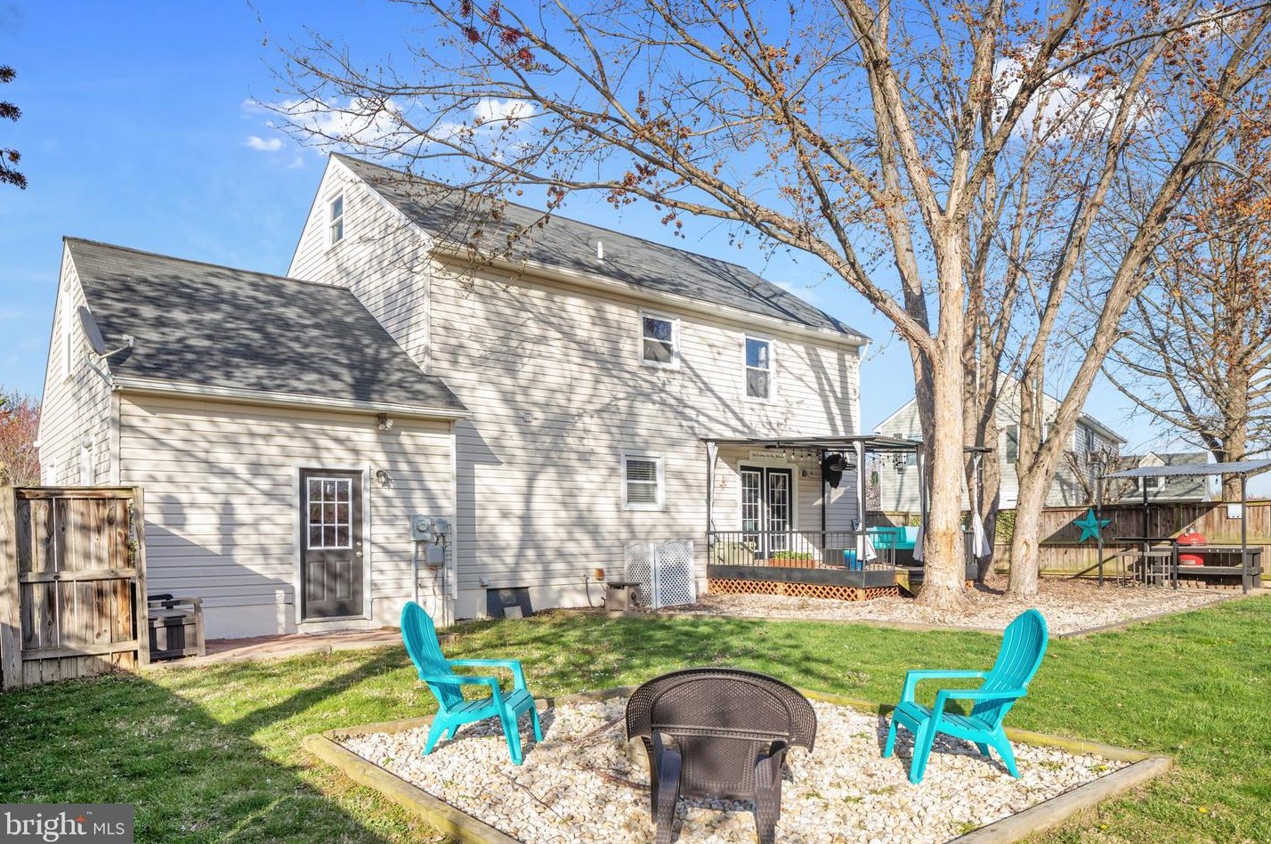 123 Nightingale Ave, Stephens City VA  22655-2413 exterior