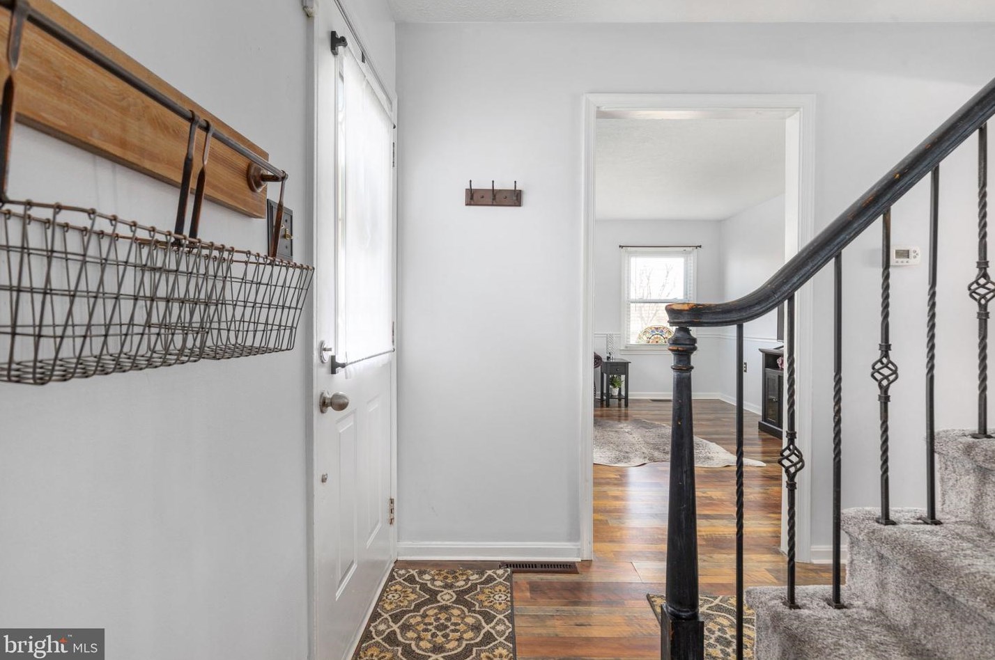 123 Nightingale Ave, Stephens City VA  22655-2413 exterior