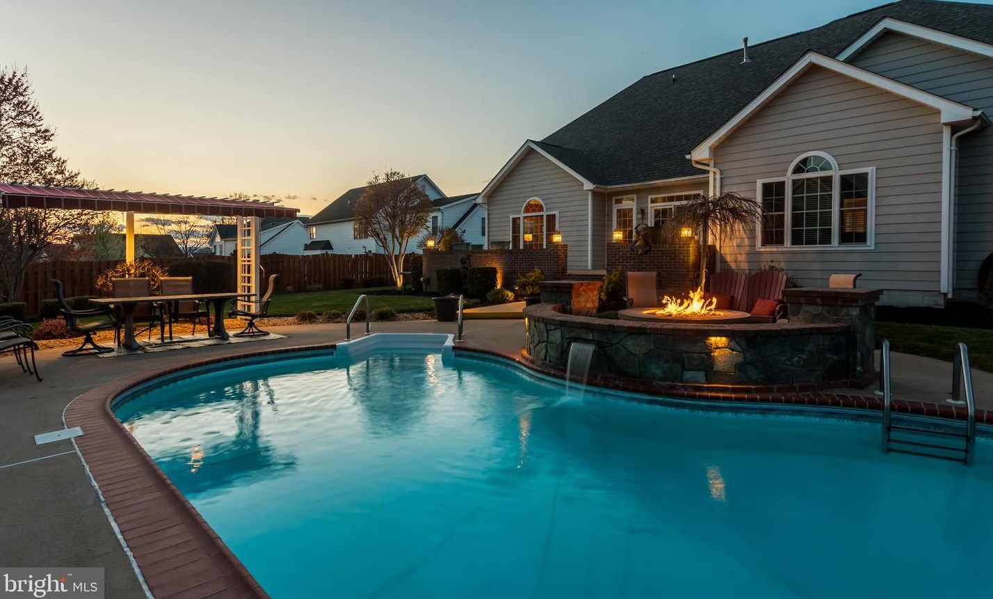 109 Dewberry Dr, Winchester, VA 22602-6818