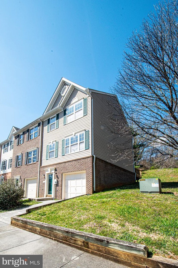 100 Ridge Ct, Winchester, VA 22603