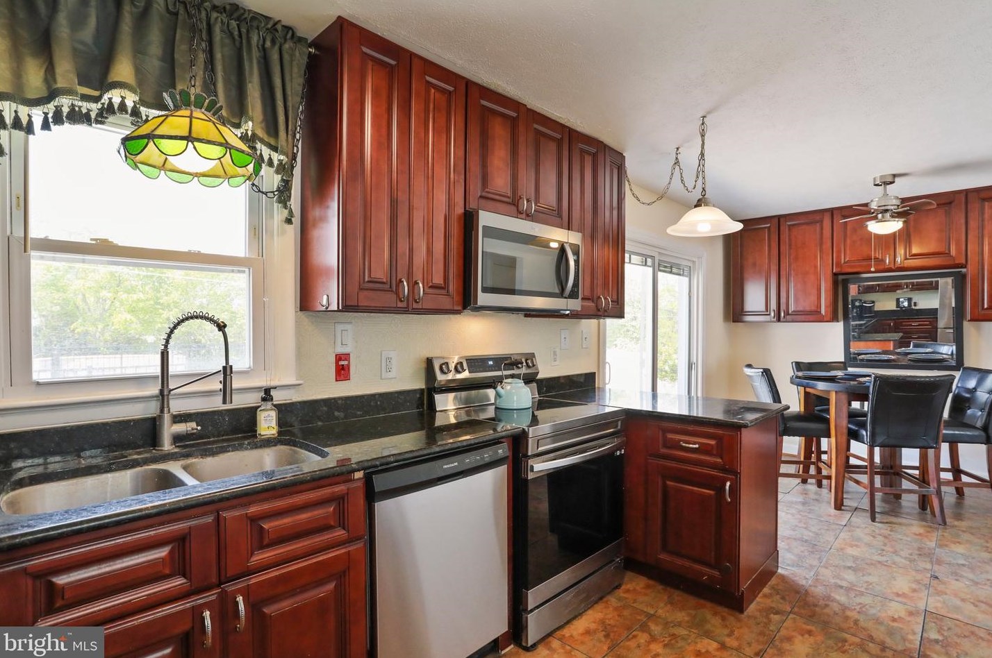 114 Highlander Rd, Stephens City VA  22655-2914 exterior