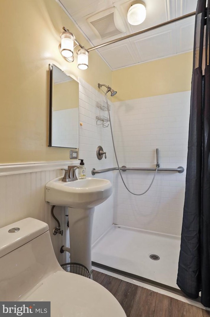 114 Highlander Rd, Stephens City VA  22655-2914 exterior