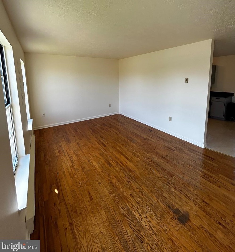 157 Little River Dr, Winchester VA  22602-6217 exterior