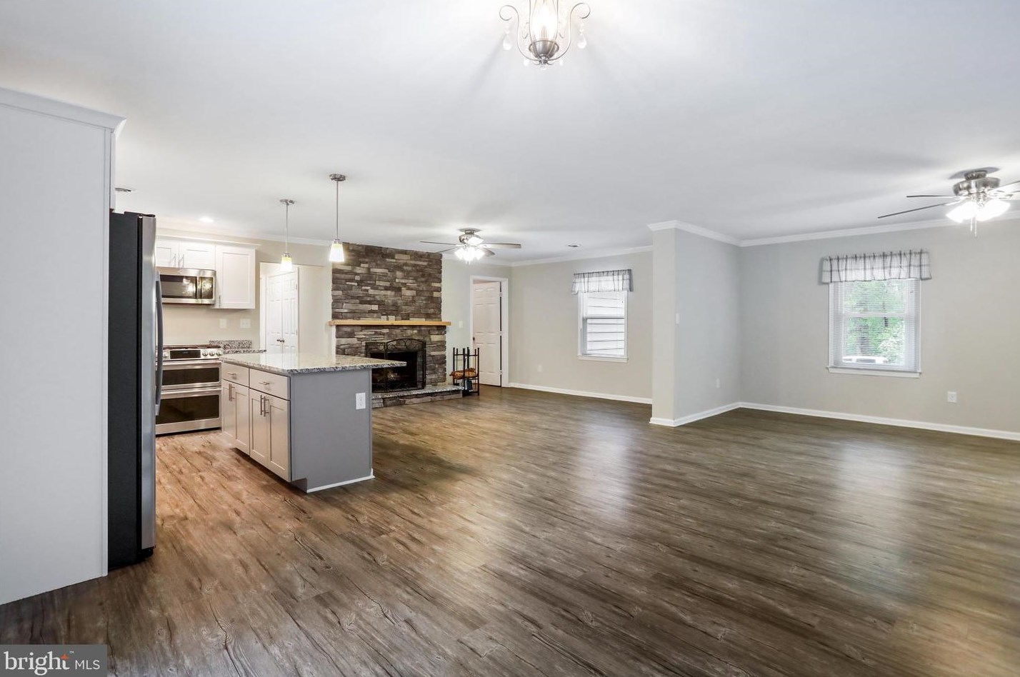 2621 Jones Rd, Winchester VA  22602-6639 exterior