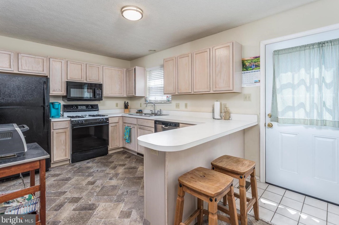 202 Sherando Cir, Stephens City, VA 22655