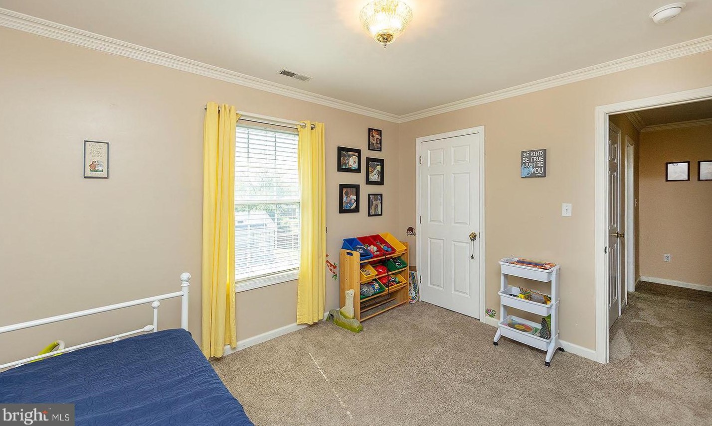 111 Atoka Dr, Winchester VA  22602-6805 exterior