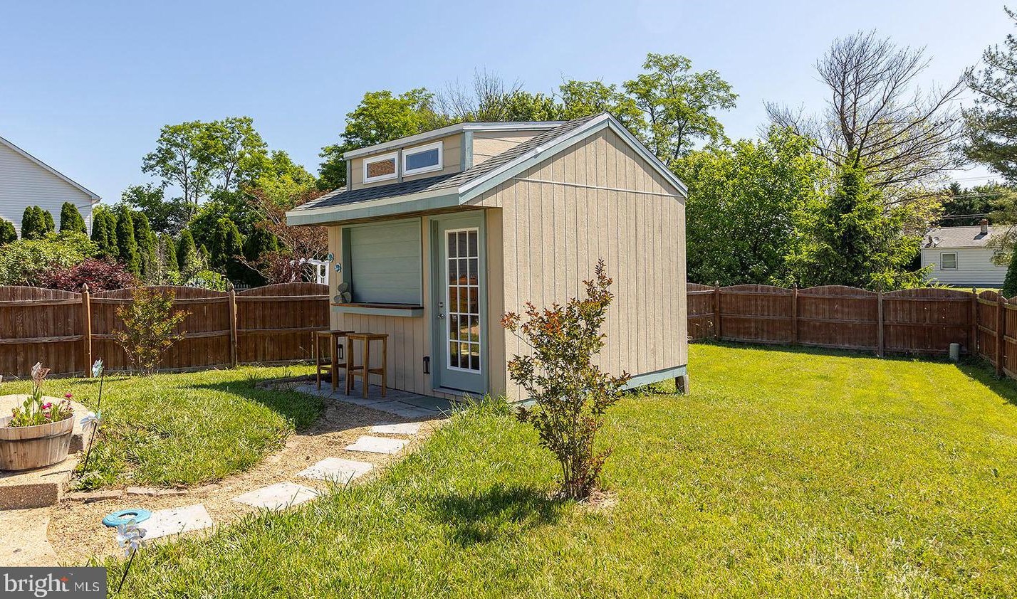 111 Atoka Dr, Winchester VA  22602-6805 exterior