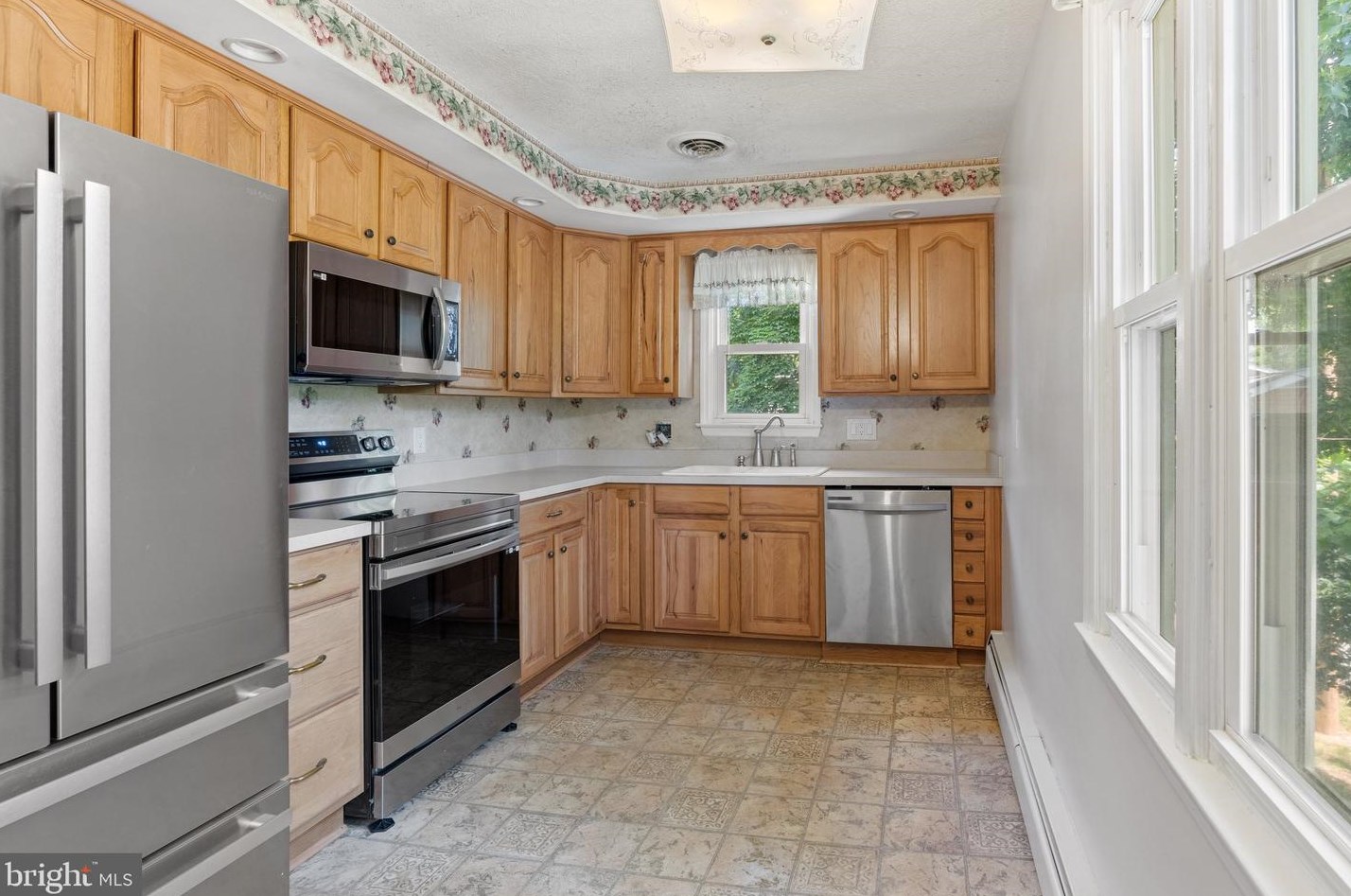 145 Wilkins Dr, Winchester VA  22602-6034 exterior