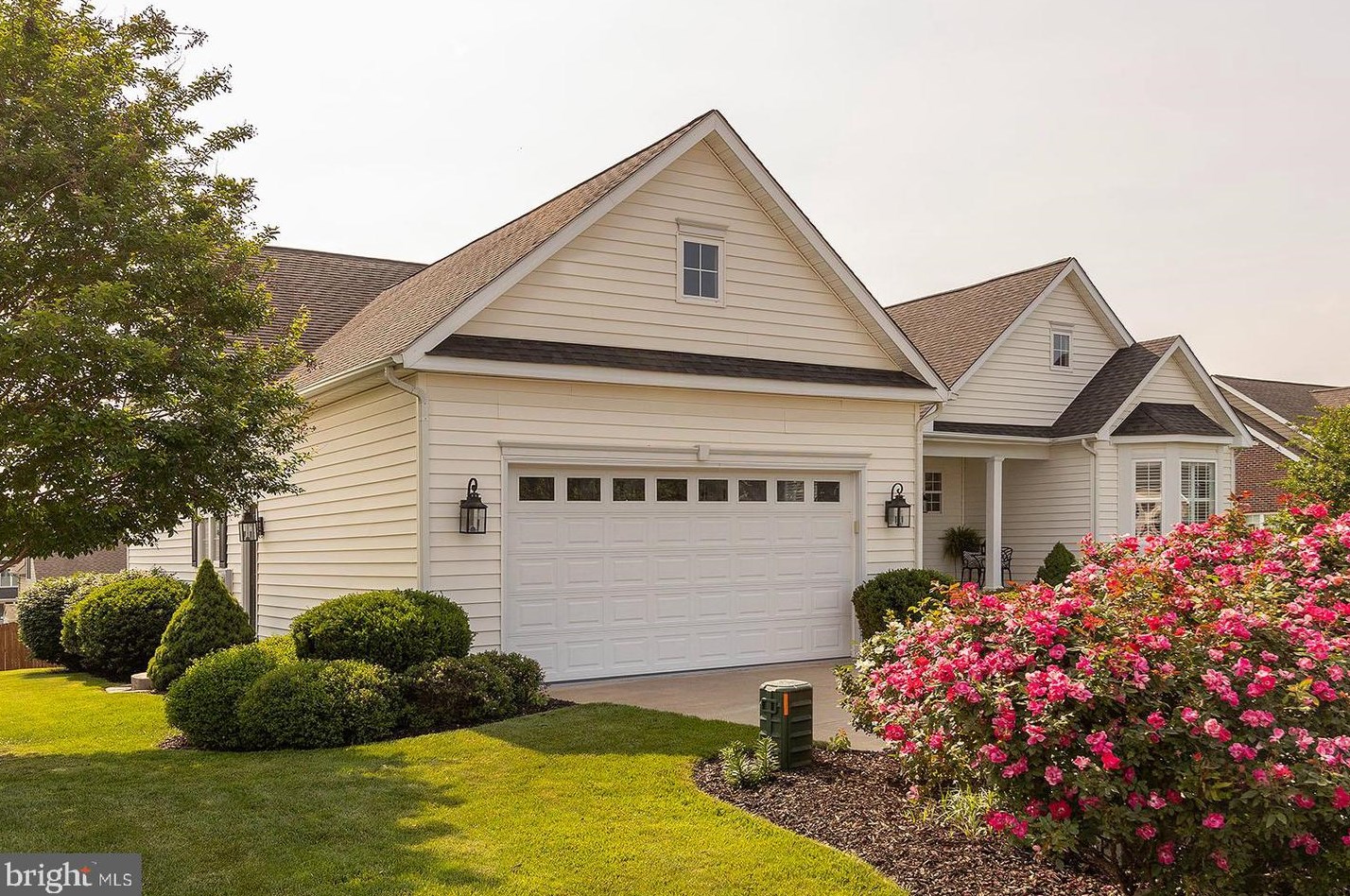 137 Kinross Dr, Winchester, VA 22602-6736