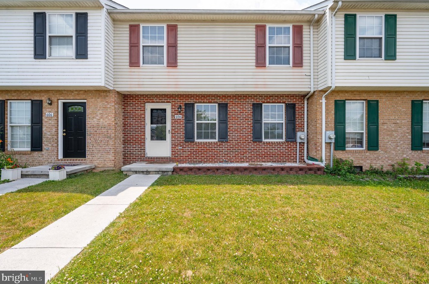 604 Emily Ln, Winchester, VA 22602-7617