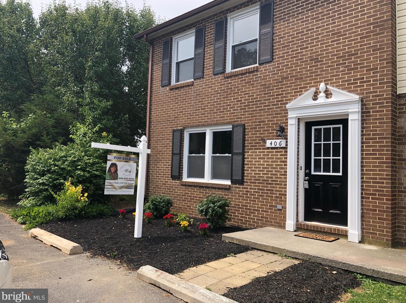 406 Carroll Dr, Stephens City, VA 22655-2746
