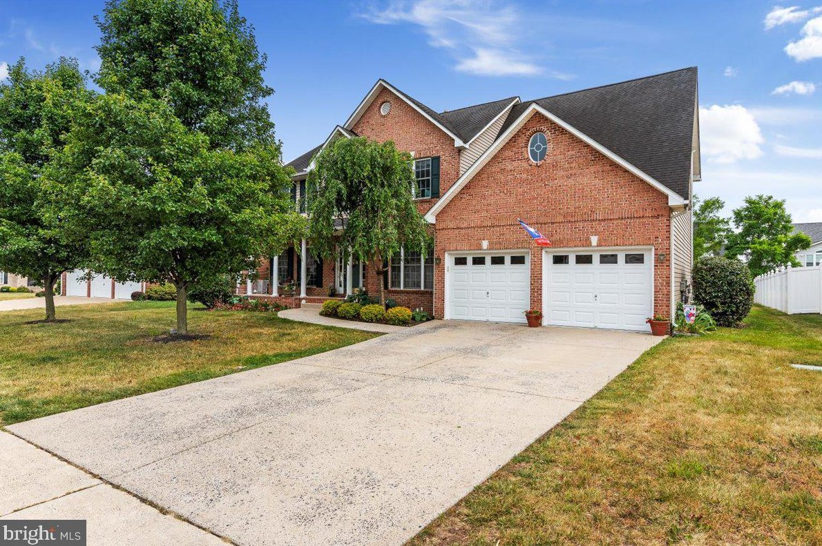 203 Cool Spring Dr, Stephens City, VA 22655-4527