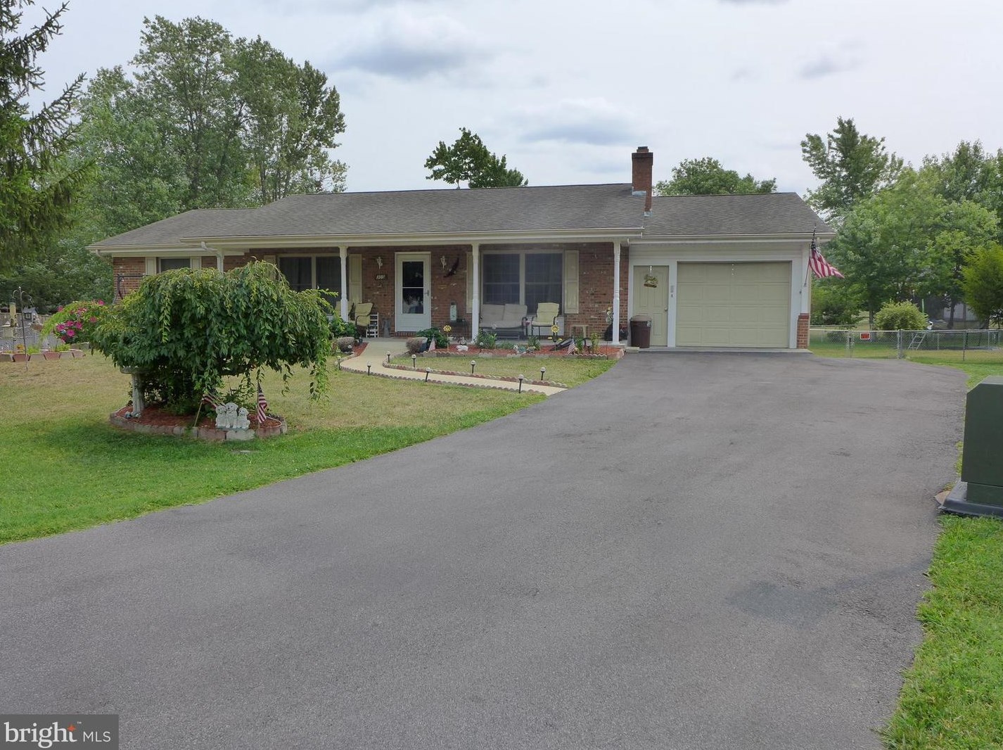 305 Accomack Cir, Stephens City, VA 22655