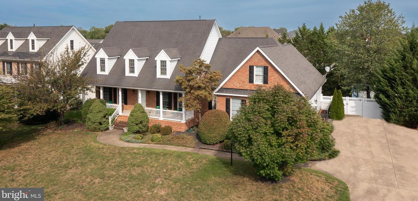 102 Bramble Ct, Winchester, VA 22602