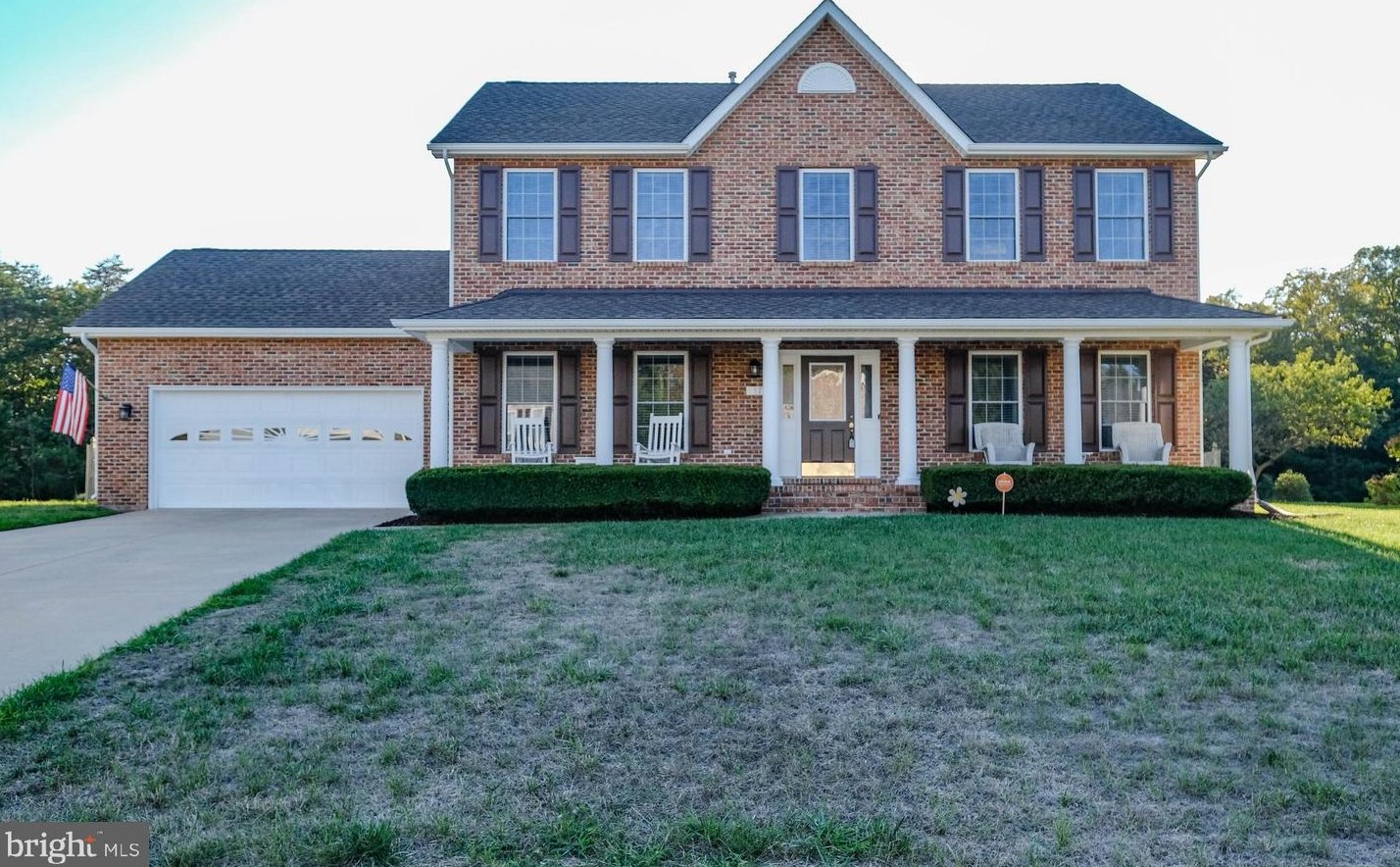 317 Clydesdale Dr, Stephens City, VA 22655-4826