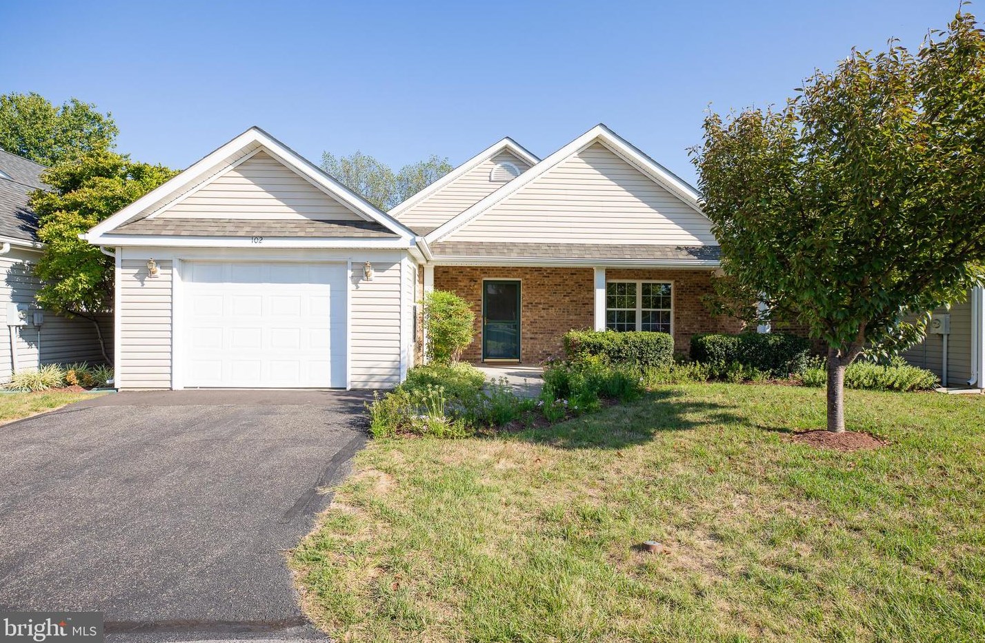 102 Ridgecrest Ct, Winchester, VA 22602-2440